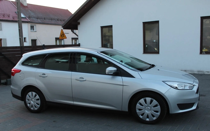 Ford Focus cena 35900 przebieg: 212158, rok produkcji 2016 z Olsztyn małe 407